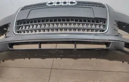 Бампер передний для Audi Q7 2010 года на фотографиях