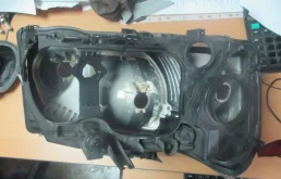 Фары для Land Rover Freelander 2007 года на фотографиях