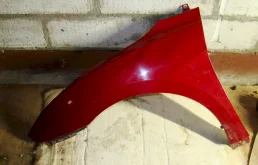 Крылья для Hyundai i40 2011 года на фотографиях