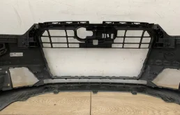 Бампер для Audi A6 2015 года на фотографиях