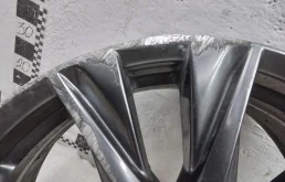 Диск колесный литой для Mazda CX 5 2022 года на фотографиях