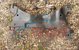 Подрамник двигателя для Mitsubishi Outlander на фотографиях