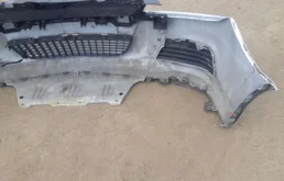 Бампер передний для Opel Vectra на фотографиях