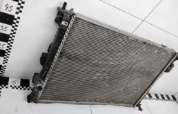 Радиатор охлаждения ДВС для Ford Explorer на фотографиях