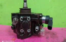 ТНВД для Audi Q7 2006 года на фотографиях