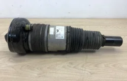 Пневмостойка передняя правая для Audi Q7 на фотографиях