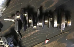 ГБЦ для Kia Sorento 2002 года на фотографиях