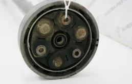 Карданный вал передний для Volkswagen Tiguan на фотографиях