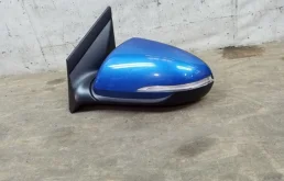 Зеркало заднего вида (в салоне) для Hyundai Solaris 2021 года на фотографиях