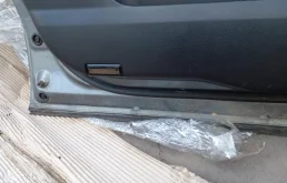 Дверь передняя левая для Suzuki Grand Vitara на фотографиях