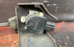 Датчик положения кузова для Honda CR-V 2007 года на фотографиях