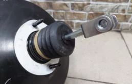 Вакуумный усилитель тормозов для Mercedes-Benz E class на фотографиях