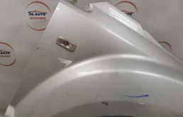 Крылья для Dodge Caliber на фотографиях