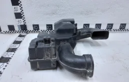 Резонатор воздуховода для Hyundai Solaris 2022 года на фотографиях