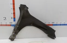 Крыло левое для Suzuki Grand Vitara на фотографиях