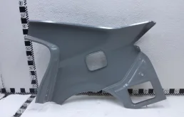 Заднее правое крыло для Skoda Rapid 2012 года на фотографиях