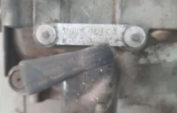 ГБЦ для Mitsubishi Pajero 1998 года на фотографиях