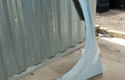 Крылья для Honda Civic 2005 года на фотографиях