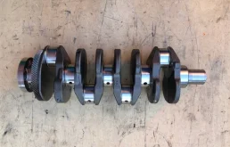 Коленвал для Kia Carnival 2020 года на фотографиях