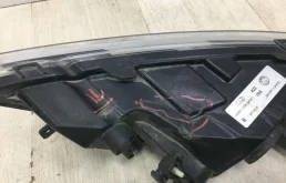 Противотуманка (ПТФ) передняя правая для Skoda Rapid 2014 года на фотографиях