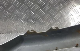 Бампер передний для Mitsubishi Pajero Sport 2006 года на фотографиях