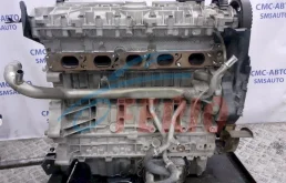 Двигатель без навесного для Volvo C30 2006 года на фотографиях