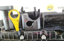 Двигатель без навесного для Ford Kuga 2019 года на фотографиях