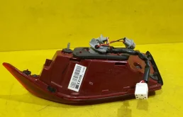 Фонарь внутренний левый для Hyundai Solaris на фотографиях