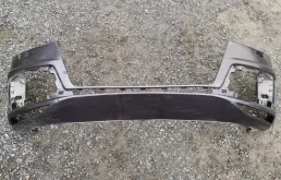 Бампер передний для Audi Q7 2018 года на фотографиях