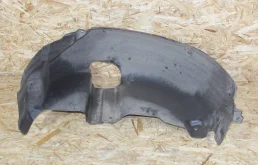 Подкрылок задний правый для Skoda Rapid 2014 года на фотографиях