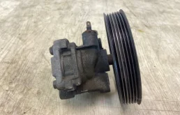 Насос ГУР для Mitsubishi Outlander на фотографиях