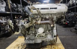 Двигатель без навесного для Lexus ES 2006 года на фотографиях