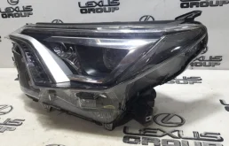 Фара ксенон левая для Toyota RAV4 2021 года на фотографиях