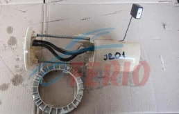 Насос топливный в баке с маленьким пробегом для Toyota Land Cruiser J200 Rest2 2015-2021