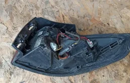 Фонарь левый для Opel Zafira на фотографиях