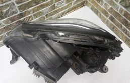 Фара ксенон левая для Mercedes-Benz GL class на фотографиях