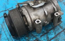 Компрессор кондиционера для Toyota Land Cruiser на фотографиях