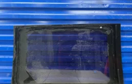 Стекла и зеркала для Kia Carnival на фотографиях