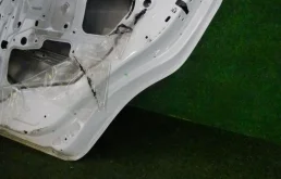 Дверь задняя правая для Toyota Corolla 2013 года на фотографиях