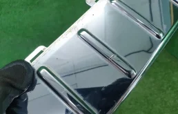 Накладка заднего бампера правая для Volkswagen Touareg 2007 года на фотографиях