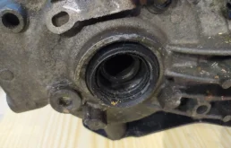 Редуктор дифференциала ведущего моста для Toyota RAV4 на фотографиях