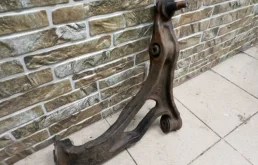 Рычаг передний правый нижний для Audi Q7 на фотографиях