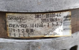 Генератор для Ford C-Max на фотографиях