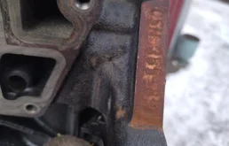 Двигатель без навесного для Volkswagen Amarok на фотографиях