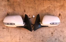 Стекла и зеркала для Honda Accord 2002 года на фотографиях