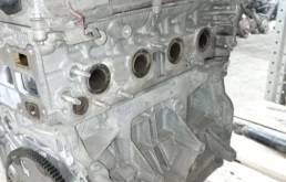 Двигатель для Nissan Tiida 2004 года на фотографиях