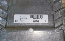 Блок управления двигателем для Renault Logan на фотографиях