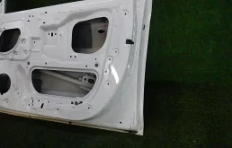 Дверь передняя правая для Hyundai Solaris 2021 года на фотографиях