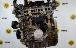 Двигатель без навесного для Ford Kuga 2019 года на фотографиях