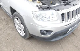 Бампер передний для Jeep Compass на фотографиях